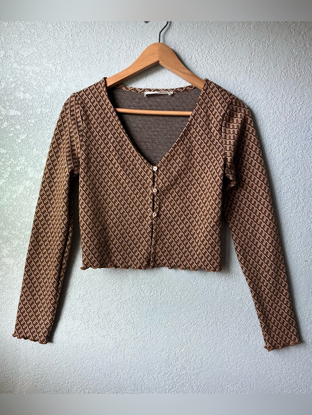 Elodie Brown Geometric Print Cropped Cardigan Top Size S Y2K Lettuce Hem